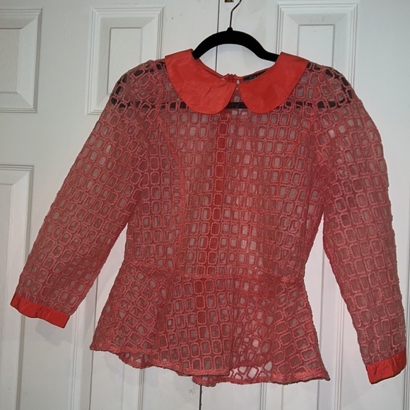 Gracia peach  sheer embroidered collar peplum blouse Sz M - Picture 12 of 13